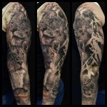 ライオンタトゥー　Lion tattoo